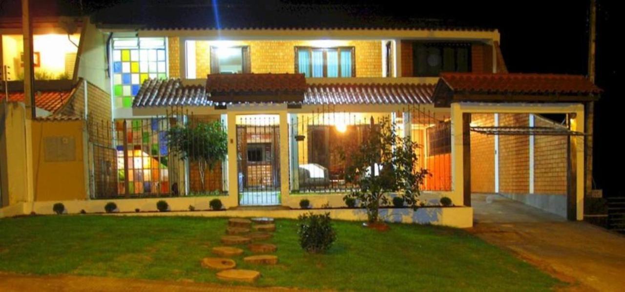 Guest House La Mansion فوز دو إيغواسو المظهر الخارجي الصورة